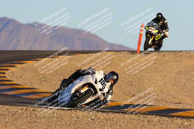 media/Jan-21-2023-CVMA (Sat) [[b9eef8ba1f]]/Race 11 Supersport Open/